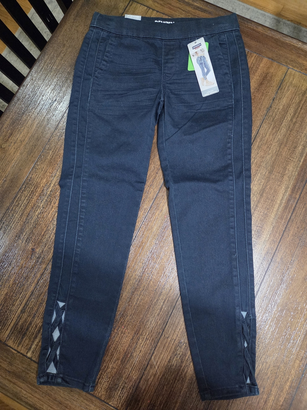 Denizen from Levi's Navy Skinny Jeggings with Lattice Hem Detail